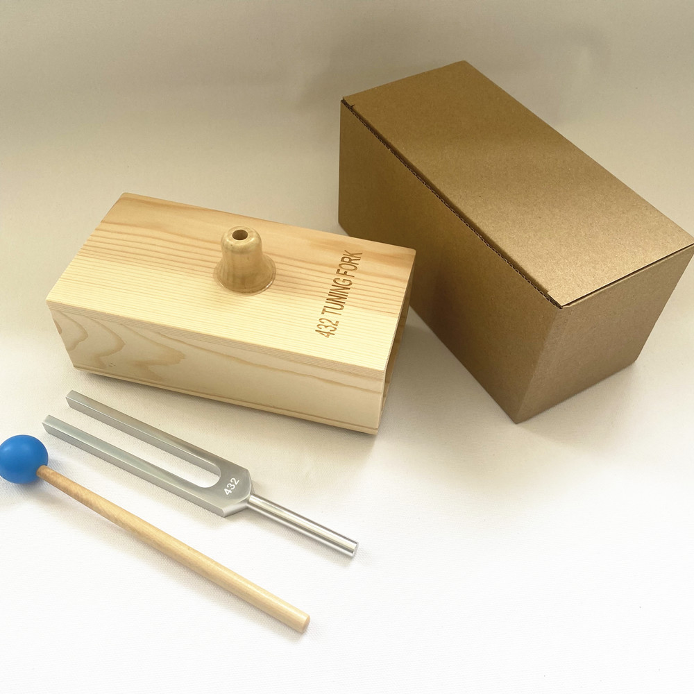 Diapasón 432 Hz con caja de madera y empaque